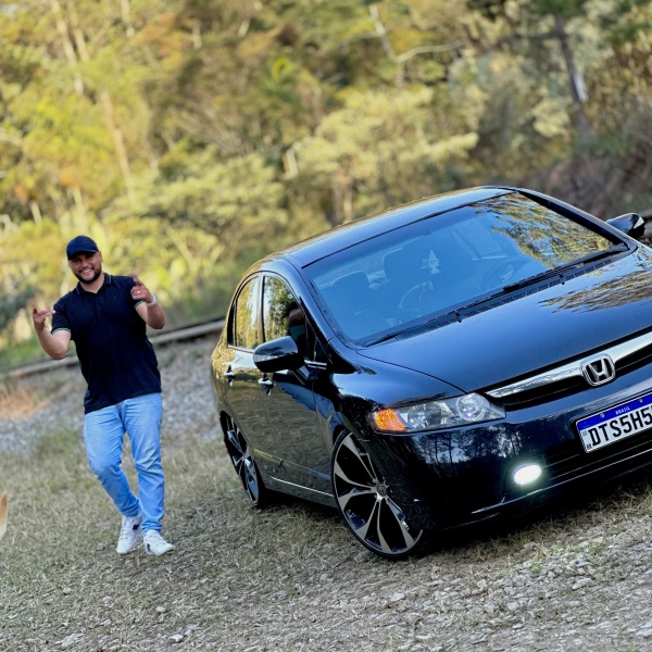 Civic EXS ?? o mais top ?